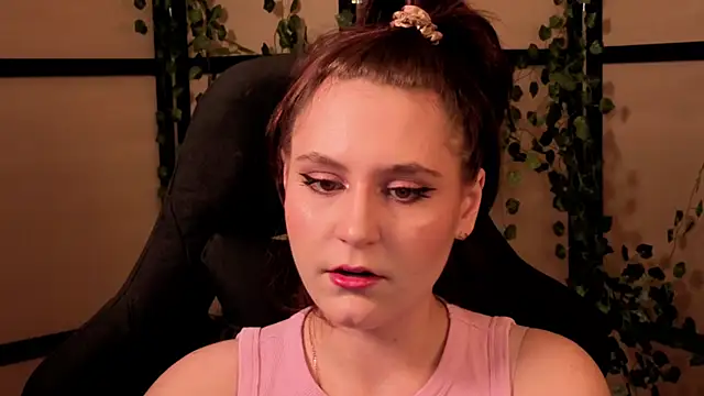 Snapshot of Diana_Flower chatting on February 2026 10:00:01 AM Diana Flower online show from February 2026 10:00:01 AM