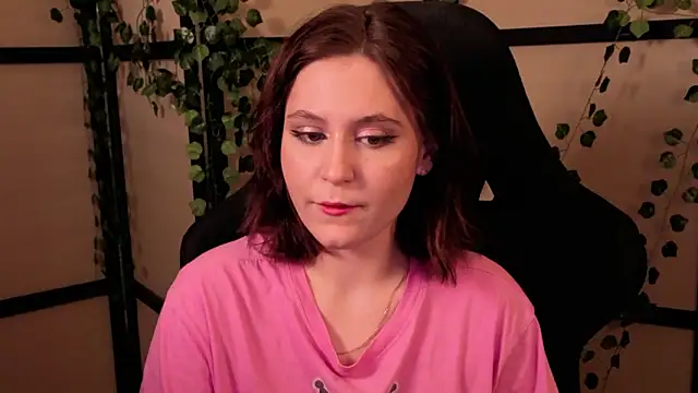 Snapshot of Diana_Flower chatting on February 2026 11:31:02 AM Diana Flower online show from February 2026 11:31:02 AM