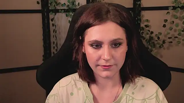 Snapshot of Diana_Flower chatting on March 2026 02:44:01 PM Diana Flower online show from March 2026 02:44:01 PM