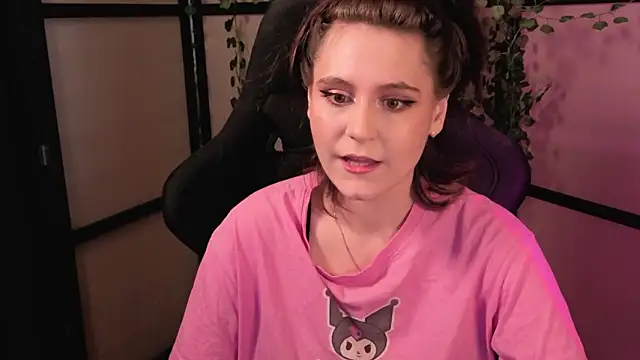 Snapshot of Diana_Flower chatting on March 2026 12:11:02 PM Diana Flower online show from March 2026 12:11:02 PM