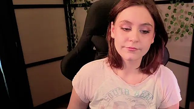 Snapshot of Diana_Flower chatting on March 2026 11:24:02 AM Diana Flower online show from March 2026 11:24:02 AM