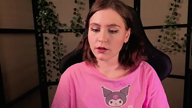 Snapshot of Diana_Flower chatting on March 2026 01:25:01 PM Diana Flower online show from March 2026 01:25:01 PM