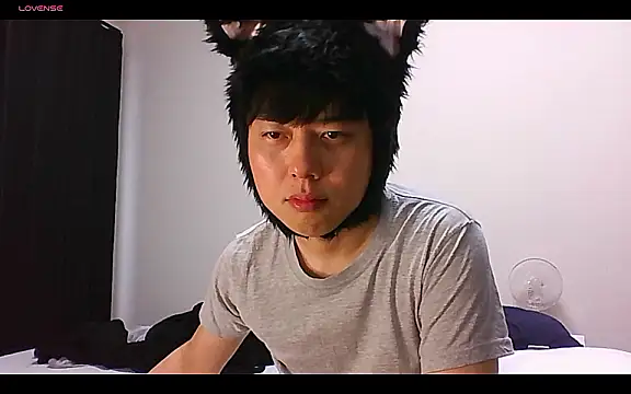 Snapshot of whitebriefboy chatting on October 2025 03:29:02 AM whitebriefboy online show from October 2025 03:29:02 AM