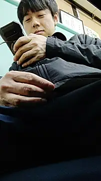 whitebriefboy online show from November 2025 12:07:01 PM