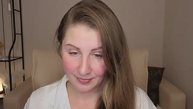 Snapshot of Helens_love chatting on February 2026 08:08:02 AM Helens love online show from February 2026 08:08:02 AM