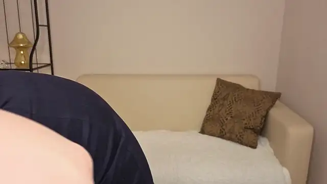 Helens love online show from April 2026 02:53:02 AM