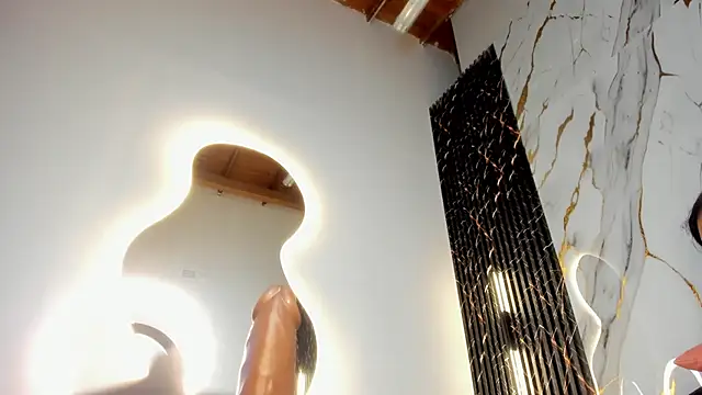 Snapshot of ebony_hot1 chatting on November 2025 01:44:02 PM ebony hot1 online show from November 2025 01:44:02 PM