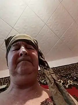 Snapshot of Caprron chatting on December 2024 12:18:02 PM Caprron online show from December 2024 12:18:02 PM