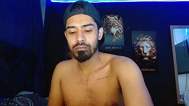 Snapshot of ryanse_hot chatting on December 2024 05:59:01 PM ryanse hot online show from December 2024 05:59:01 PM