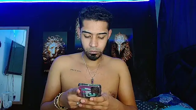 Snapshot of ryanse_hot chatting on January 2025 06:53:02 PM ryanse hot online show from January 2025 06:53:02 PM