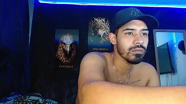 Snapshot of ryanse_hot chatting on February 2025 06:51:02 PM ryanse hot online show from February 2025 06:51:02 PM