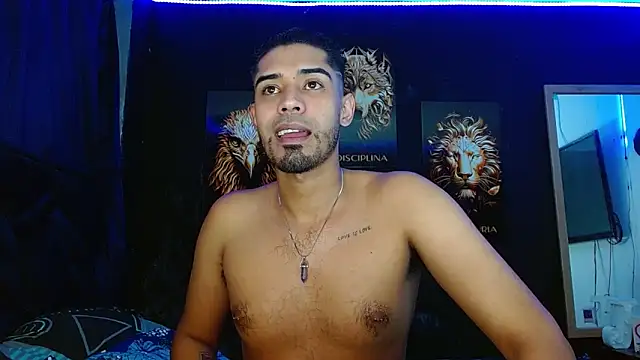 Snapshot of ryanse_hot chatting on February 2025 08:43:02 PM ryanse hot online show from February 2025 08:43:02 PM