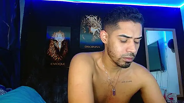 Snapshot of ryanse_hot chatting on February 2025 05:51:02 PM ryanse hot online show from February 2025 05:51:02 PM