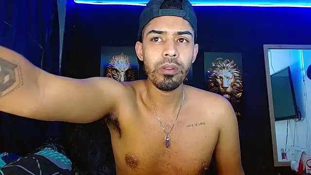 Snapshot of ryanse_hot chatting on February 2025 06:26:01 PM ryanse hot online show from February 2025 06:26:01 PM