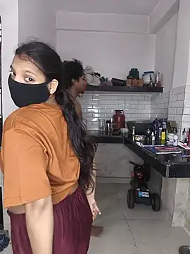 riya190 online show from June 2026 05:51:01 PM