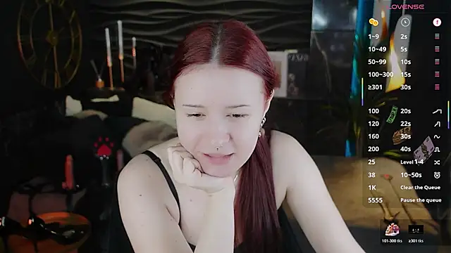 Lily Moonlight online show from March 2026 07:25:02 AM