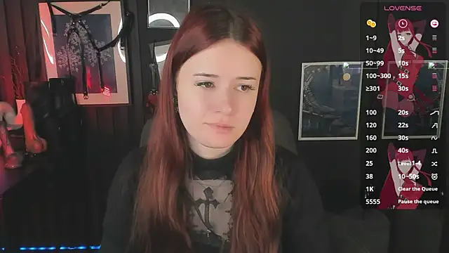 Lily Moonlight online show from June 2026 07:34:01 AM