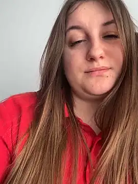 Strawberryyyyik online show from February 2026 06:33:02 AM