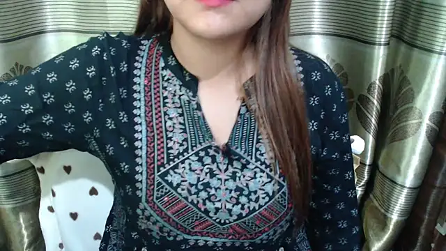 Snapshot of queen_angelina chatting on March 2026 01:12:02 AM queen angelina online show from March 2026 01:12:02 AM