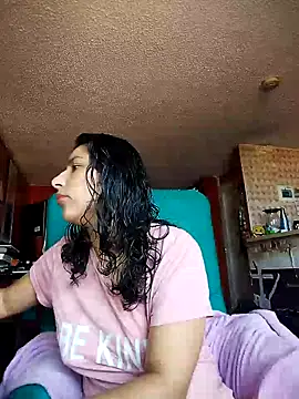 Im Alma  online show from April 2026 01:12:01 PM