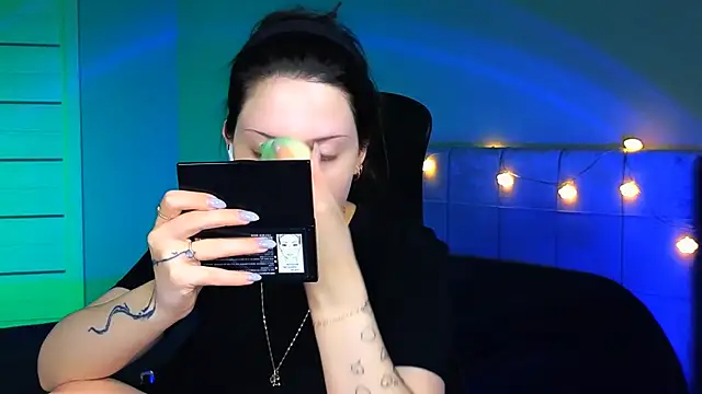 Stacy Gonzales  online show from March 2025 05:57:01 AM