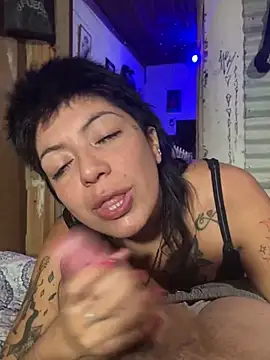 Snapshot of VenomKushx chatting on March 2025 04:17:02 AM VenomKushx online show from March 2025 04:17:02 AM