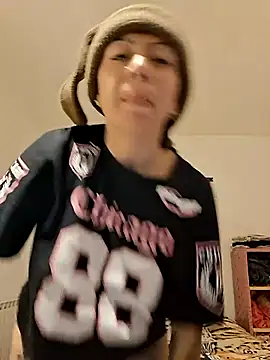 VenomKushx online show from April 2026 01:04:01 AM