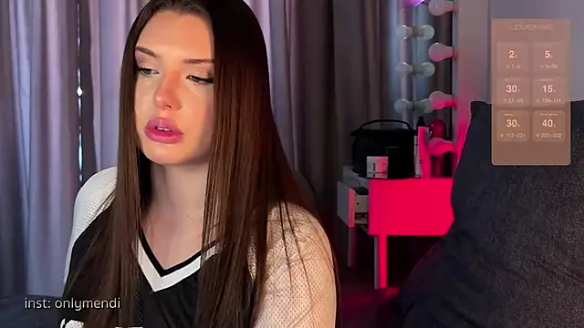 MENNDI online show from February 2025 09:42:01 AM