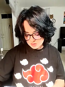 Lin-cute online show from March 2025 10:50:02 AM