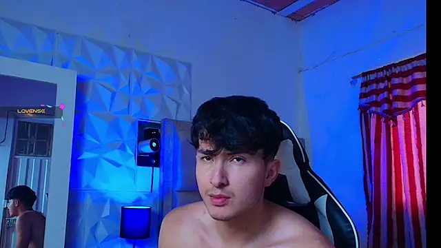 Snapshot of santyago_taylor chatting on January 2025 07:46:01 PM santyago taylor online show from January 2025 07:46:01 PM