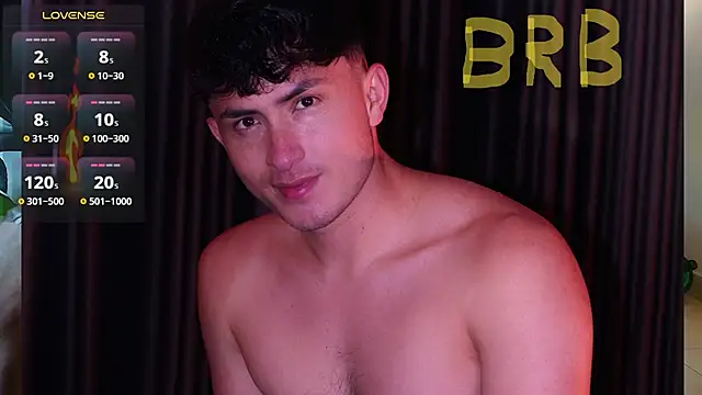 Snapshot of santyago_taylor chatting on September 2025 06:44:02 PM santyago taylor online show from September 2025 06:44:02 PM