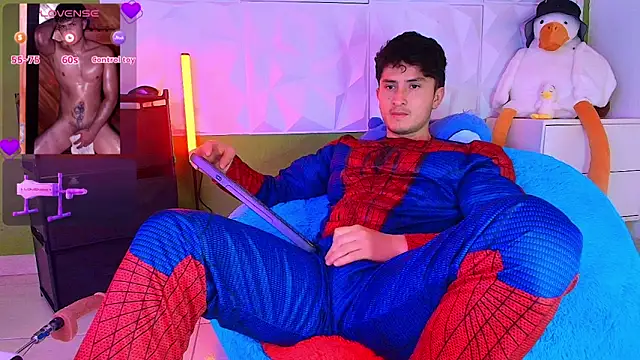 Snapshot of santyago_taylor chatting on October 2025 06:59:01 PM santyago taylor online show from October 2025 06:59:01 PM