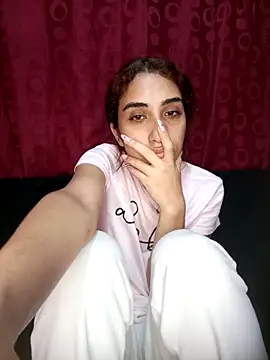 Snapshot of ifeelverywet_andhot chatting on December 2024 03:42:02 PM ifeelverywet andhot online show from December 2024 03:42:02 PM