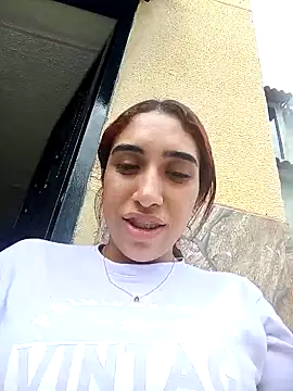 Snapshot of ifeelverywet_andhot chatting on January 2025 03:24:01 PM ifeelverywet andhot online show from January 2025 03:24:01 PM