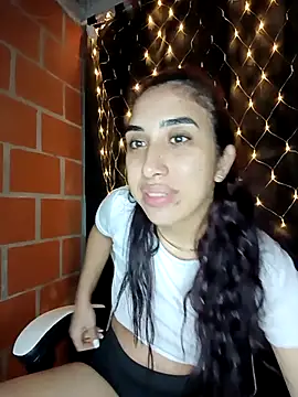 Snapshot of ifeelverywet_andhot chatting on November 2025 04:14:01 AM ifeelverywet andhot online show from November 2025 04:14:01 AM