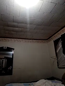 Snapshot of spook90 chatting on October 2025 10:37:01 PM spook90 online show from October 2025 10:37:01 PM