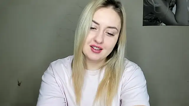 KennaJamess8 online show from December 2024 08:45:02 AM