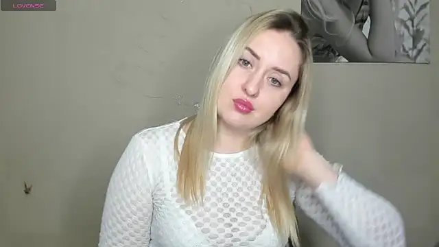 KennaJamess8 online show from January 2025 02:38:02 PM