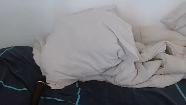 kittydollyx02 online show from December 2025 10:02:01 AM