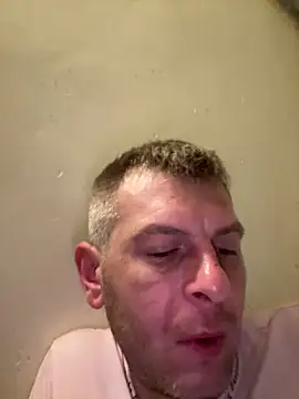adrian90bi11 online show from May 2026 10:48:02 PM