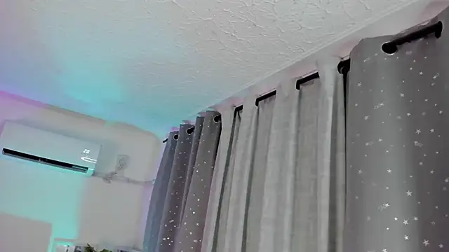 valery yepes online show from February 2025 03:28:02 PM