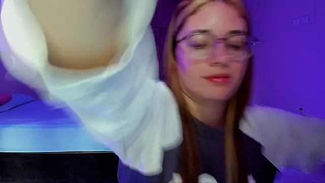 atenas 05  online show from February 2025 06:42:02 PM