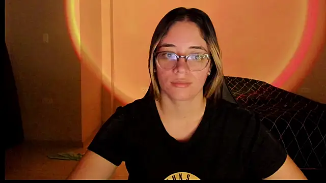 atenas 05  online show from October 2025 09:34:02 AM