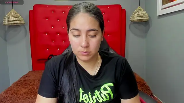 Snapshot of lizzaxs chatting on January 2025 08:21:02 PM lizzaxs online show from January 2025 08:21:02 PM
