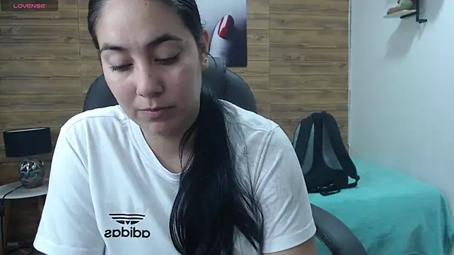 Snapshot of lizzaxs chatting on February 2025 01:41:01 PM lizzaxs online show from February 2025 01:41:01 PM