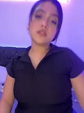 Snapshot of alisson_carolina73 chatting on December 2024 10:25:02 PM alisson carolina73 online show from December 2024 10:25:02 PM