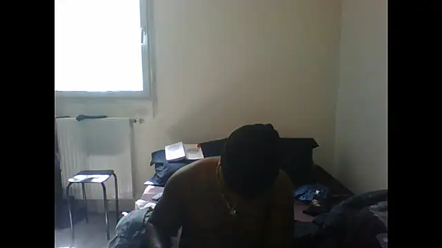 Snapshot of POPAYE972 chatting on July 2026 11:24:01 AM POPAYE972 online show from July 2026 11:24:01 AM