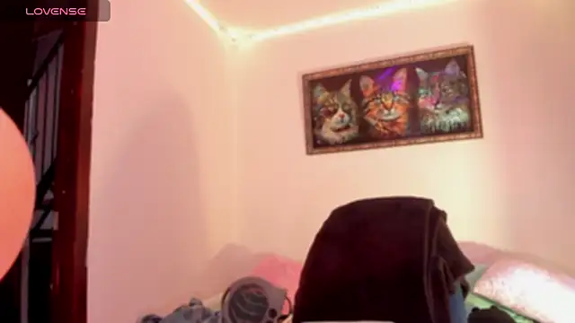 Snapshot of kiki_cavilll chatting on March 2026 03:37:01 PM kiki cavilll online show from March 2026 03:37:01 PM