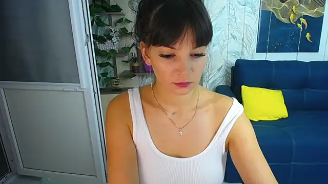 Snapshot of GoldenLadyyy chatting on September 2025 07:23:01 AM GoldenLadyyy online show from September 2025 07:23:01 AM