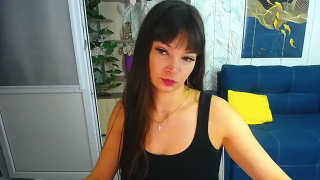 Snapshot of GoldenLadyyy chatting on October 2025 06:06:02 AM GoldenLadyyy online show from October 2025 06:06:02 AM